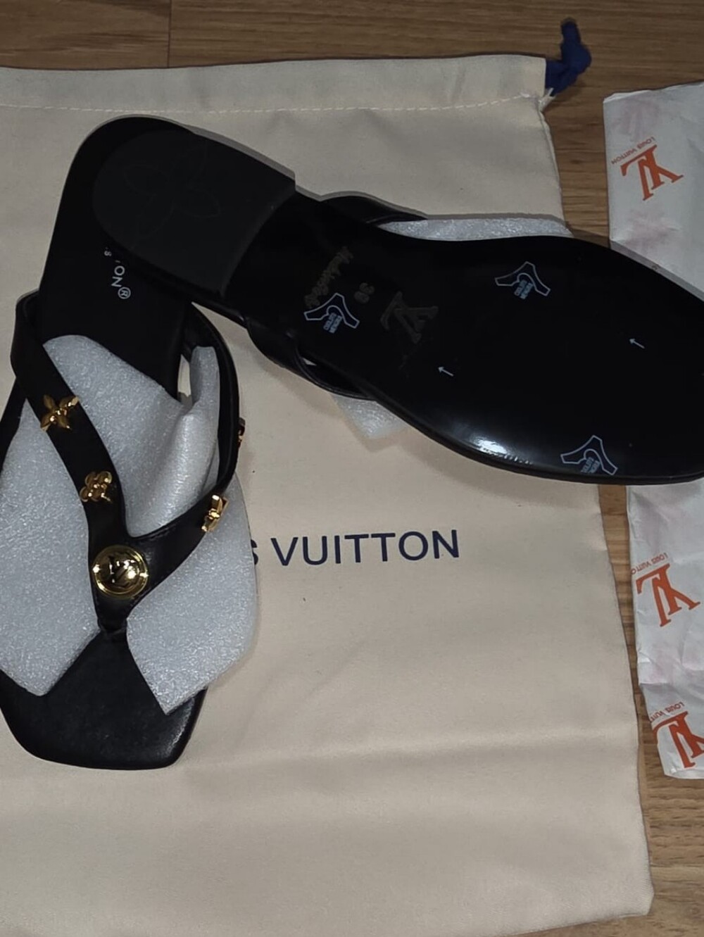 LEATHER SANDLES - Picture 6 of 6